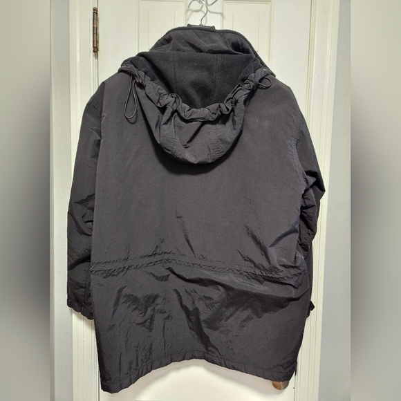 3/$25 Eddie Bauer XXL Black Winter Coat, Polartec - Picture 7 of 8